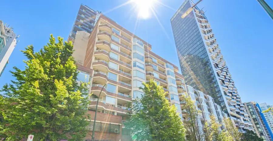 What you get in a Vancouver apartment under $400K